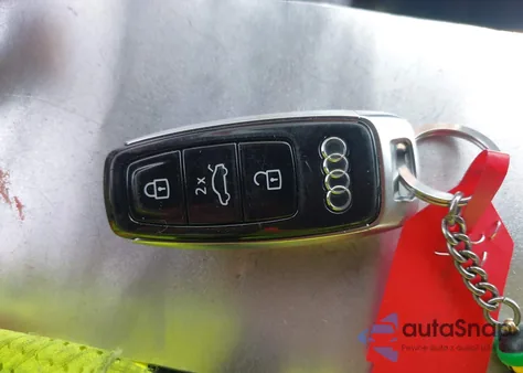 2022 Audi E-Tron Premium Quattro из США, поврежденный, VIN WA1AAAGE3NB004672